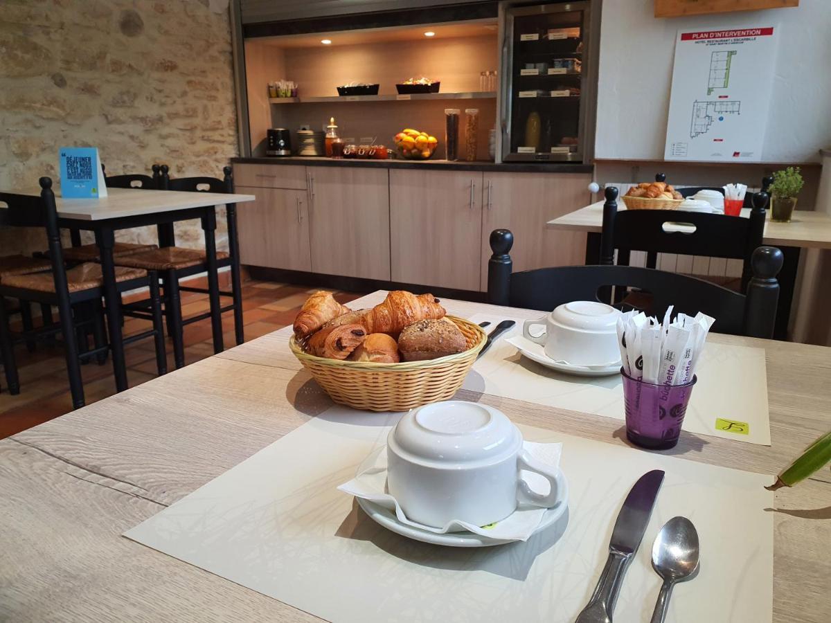 Logis Hotel Restaurant L'Escarbille Saint-Martin-dʼArdèche Екстериор снимка