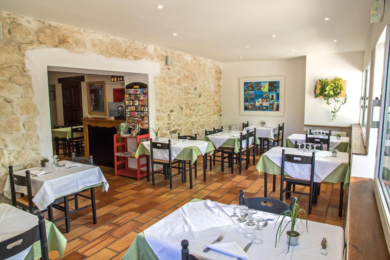 Logis Hotel Restaurant L'Escarbille Saint-Martin-dʼArdèche Екстериор снимка